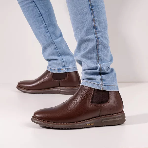 Men’s Ultra Comfort Boot in Coffee Leather